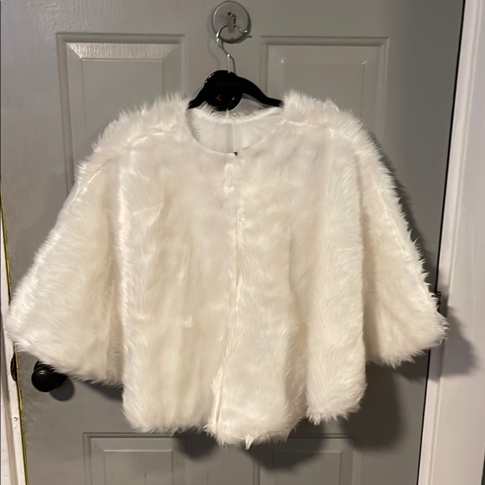 White Faux Fur Shawl/Cape